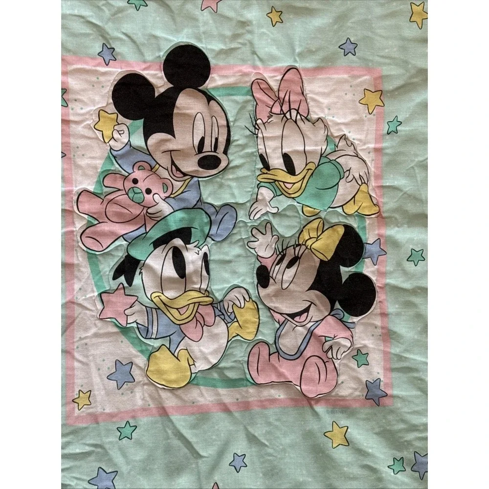 Vintage Disney Babies Mickey Minnie Donald Daisy Quilted Baby Blanket Dundee USA